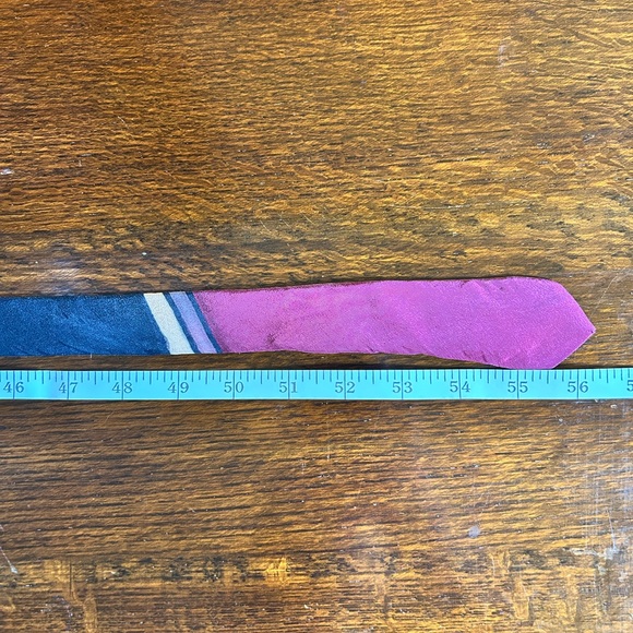 Robert Daskai Hand Painted Luxury Silk Tie - Picture 9 of 9